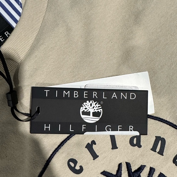 Timber x Tommy Hilfiger Shirt - Picture 6 of 8